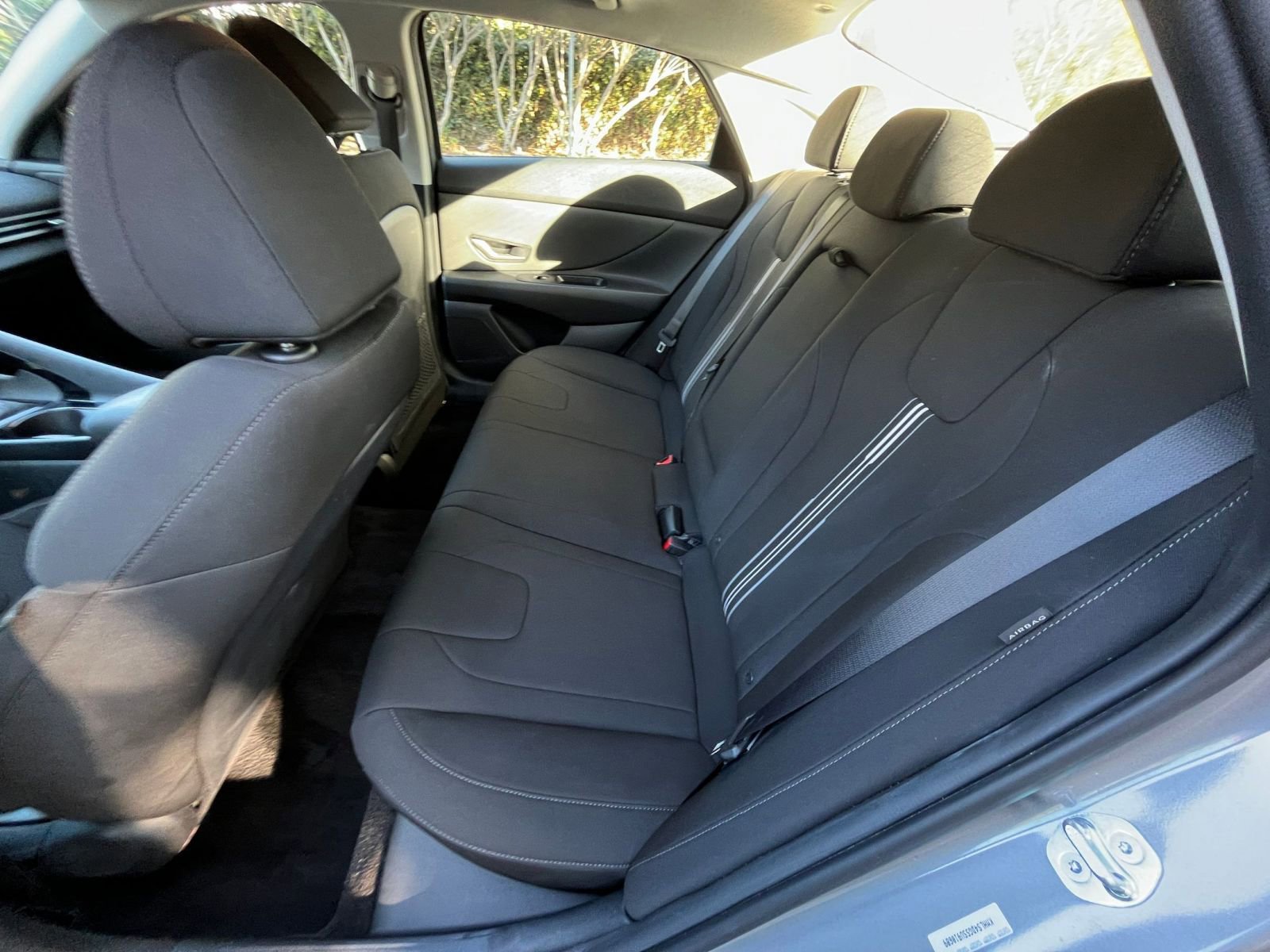 Used 2025 Hyundai Elantra SEL image 23