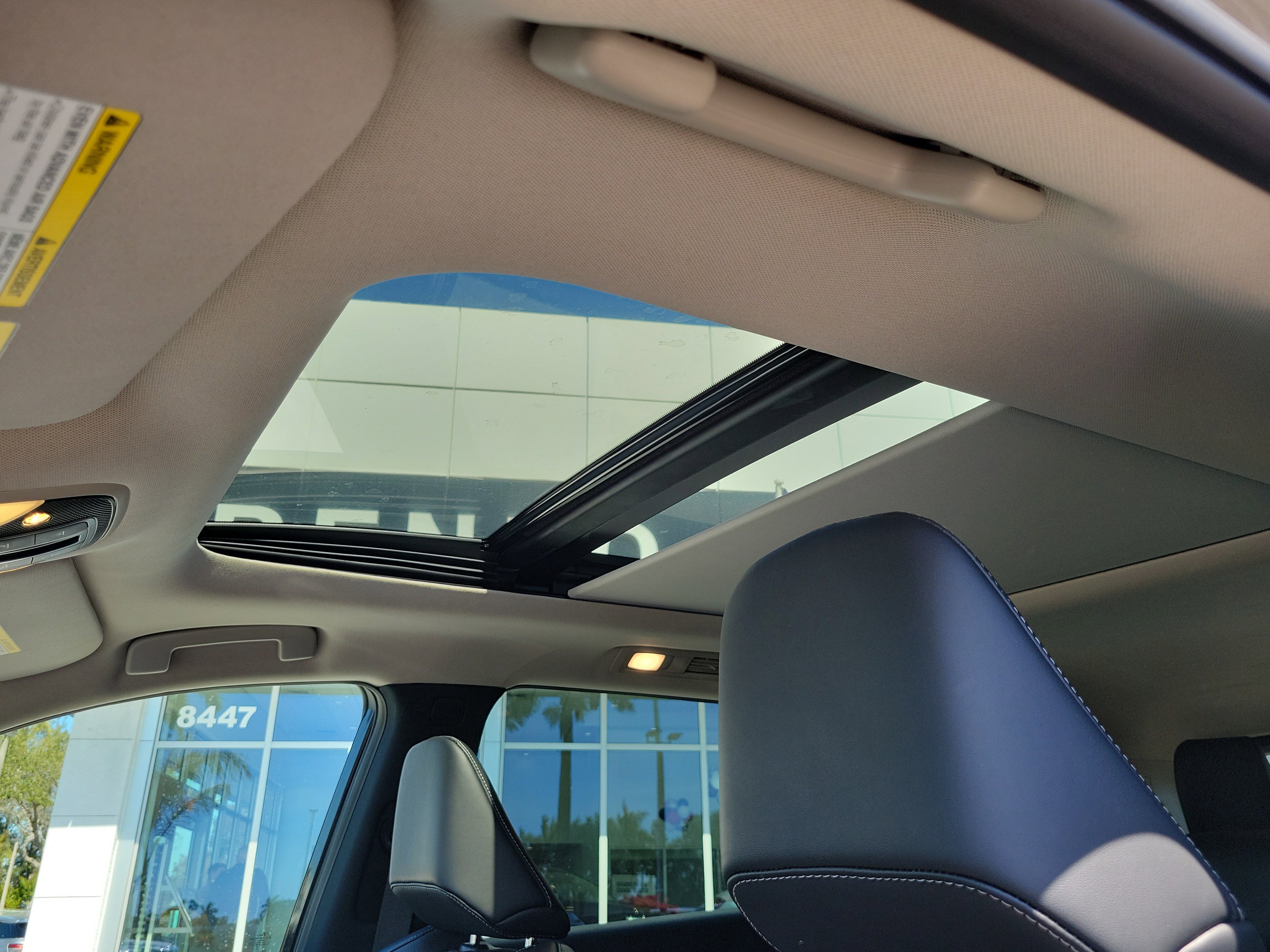 Used 2023 INFINITI QX60 Pure image 21