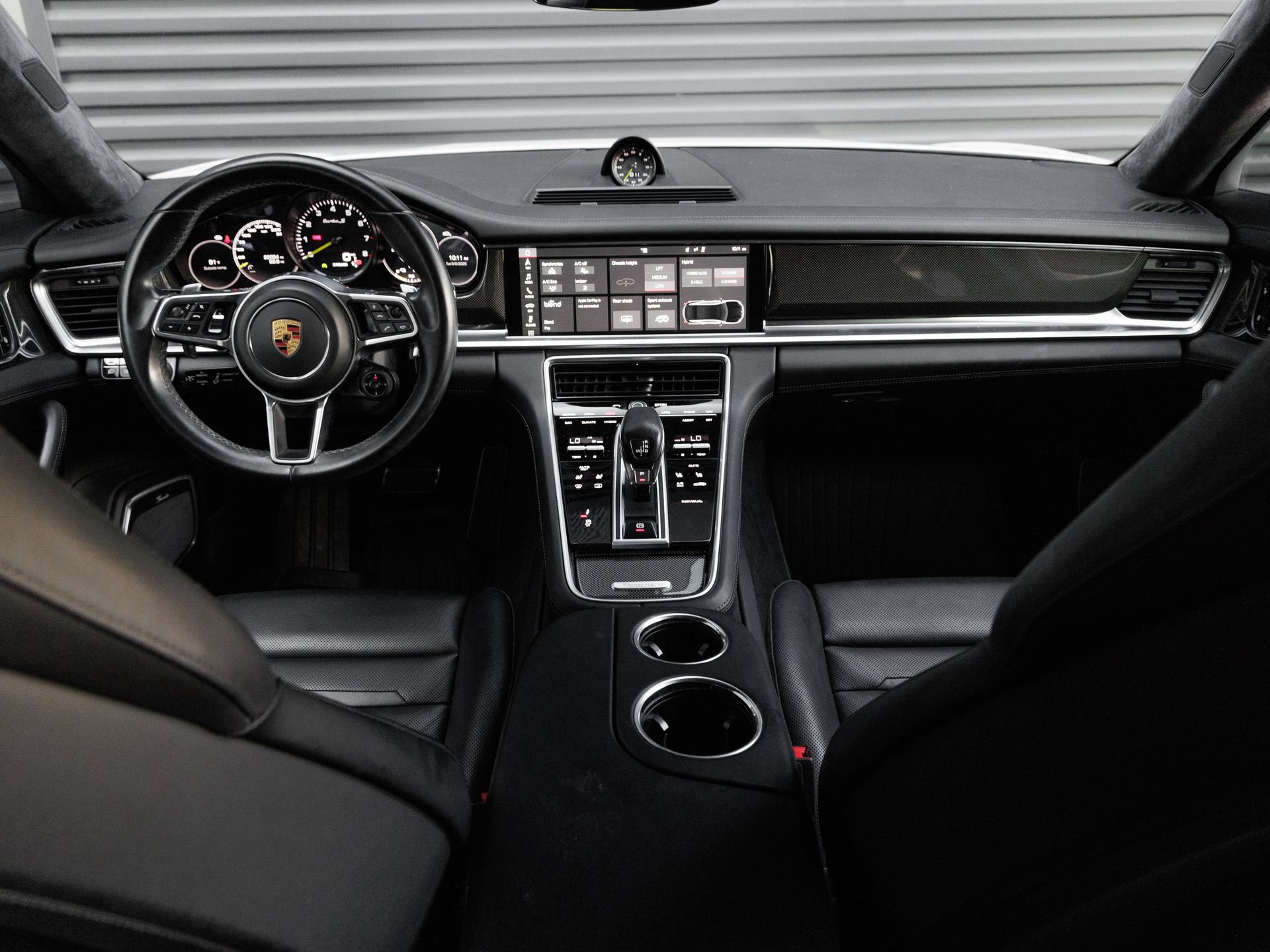 Certified 2018 Porsche Panamera Turbo S AWD/4WD image 17