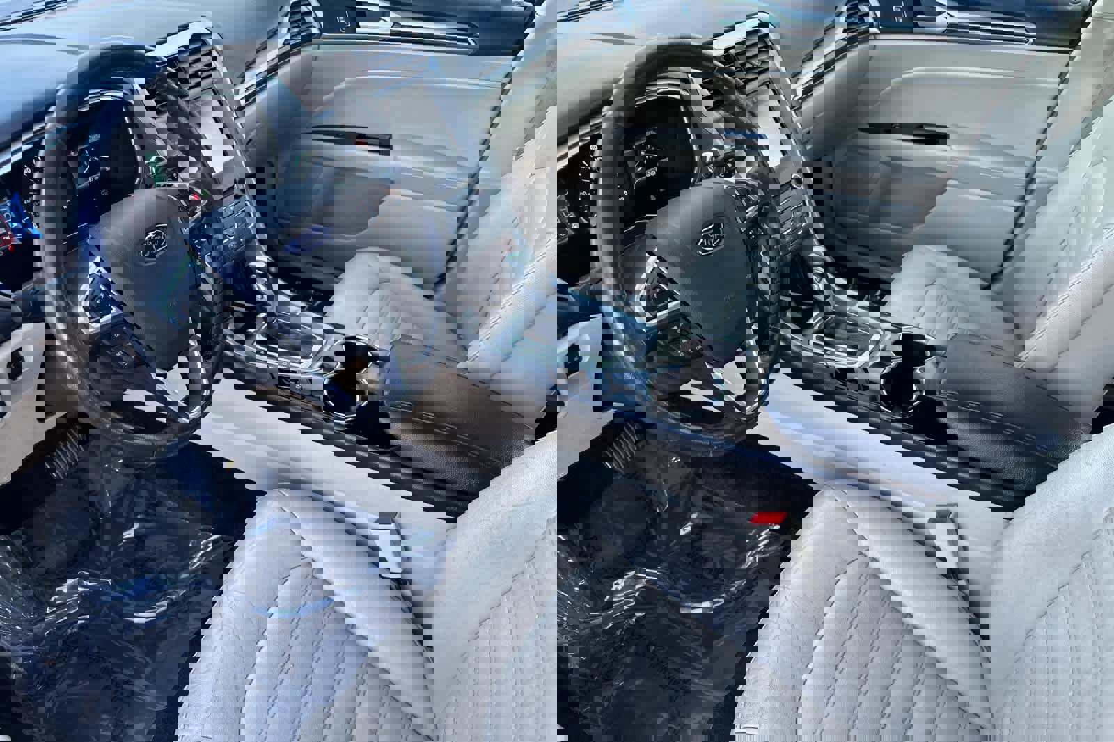 Used 2016 Ford Fusion Energi SE image 11