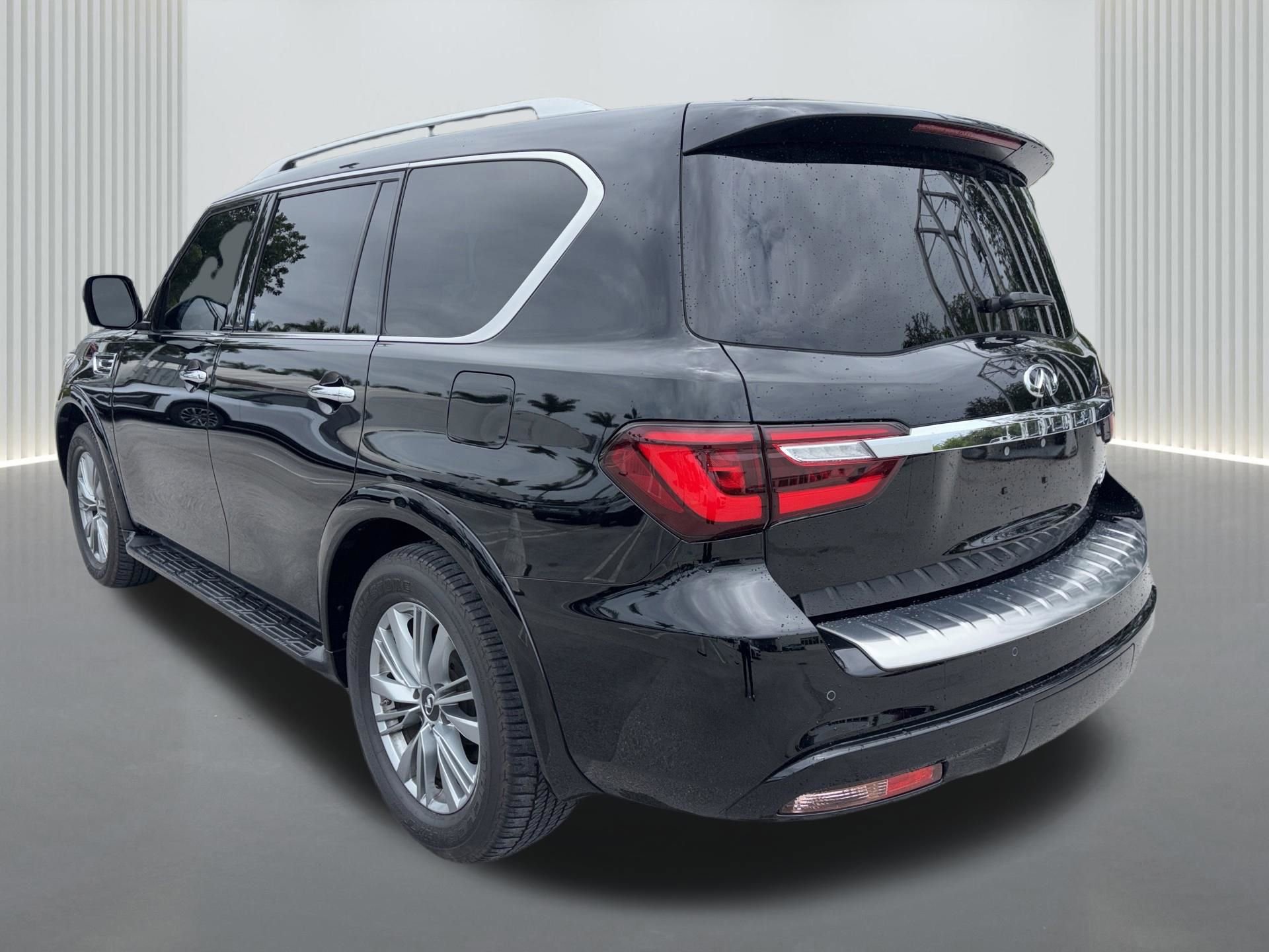 Used 2022 INFINITI QX80 Luxe w/ Cargo Package RWD image 6