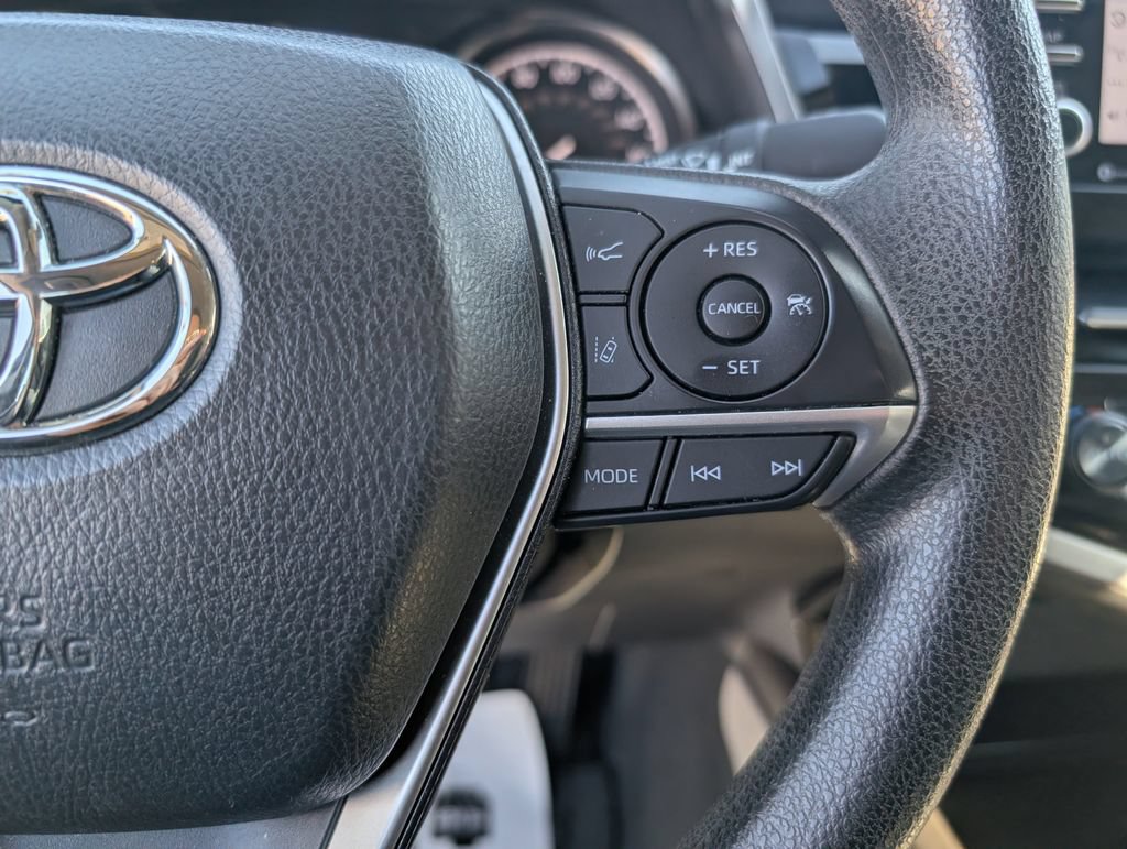 Used 2024 Toyota Camry LE FWD image 20