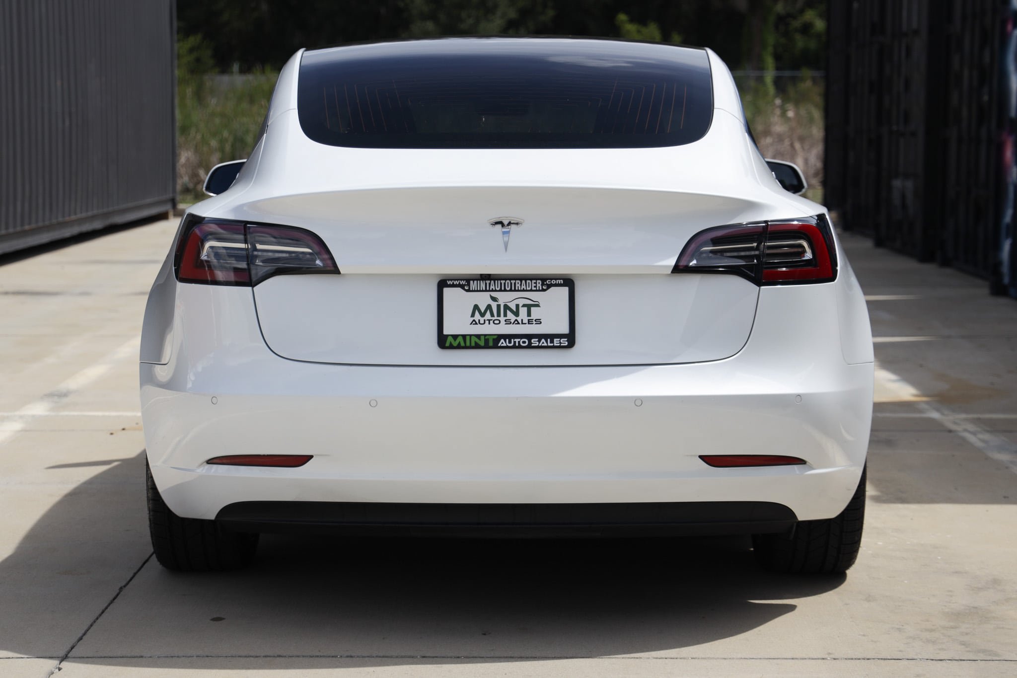 Used 2020 Tesla Model 3 Standard Range Plus RWD image 12