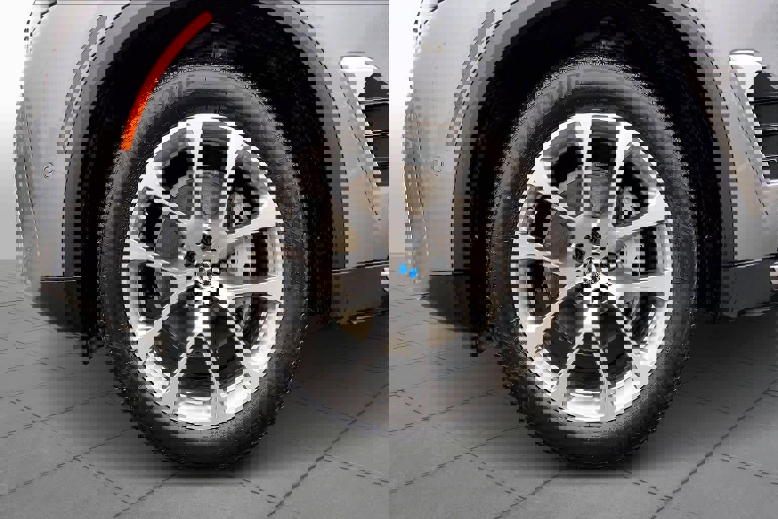 Certified 2024 BMW X5 xDrive40i w/ Premium Package image 10