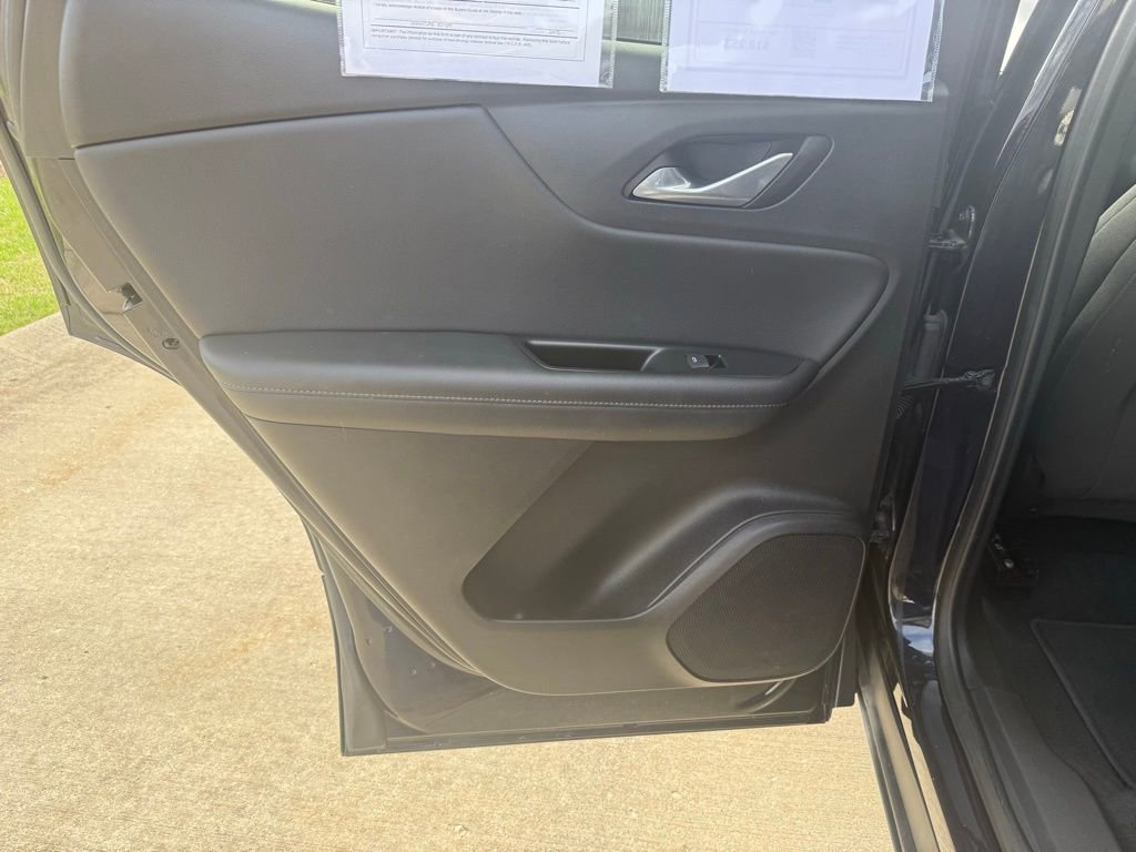 Used 2020 Chevrolet Blazer LT image 13