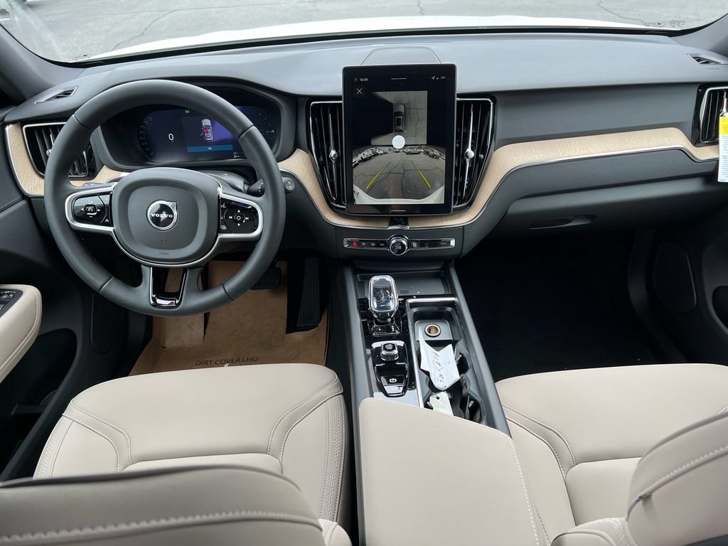 New 2026 Volvo XC60 T8 Plus w/ Protection Package Premier AWD/4WD image 24