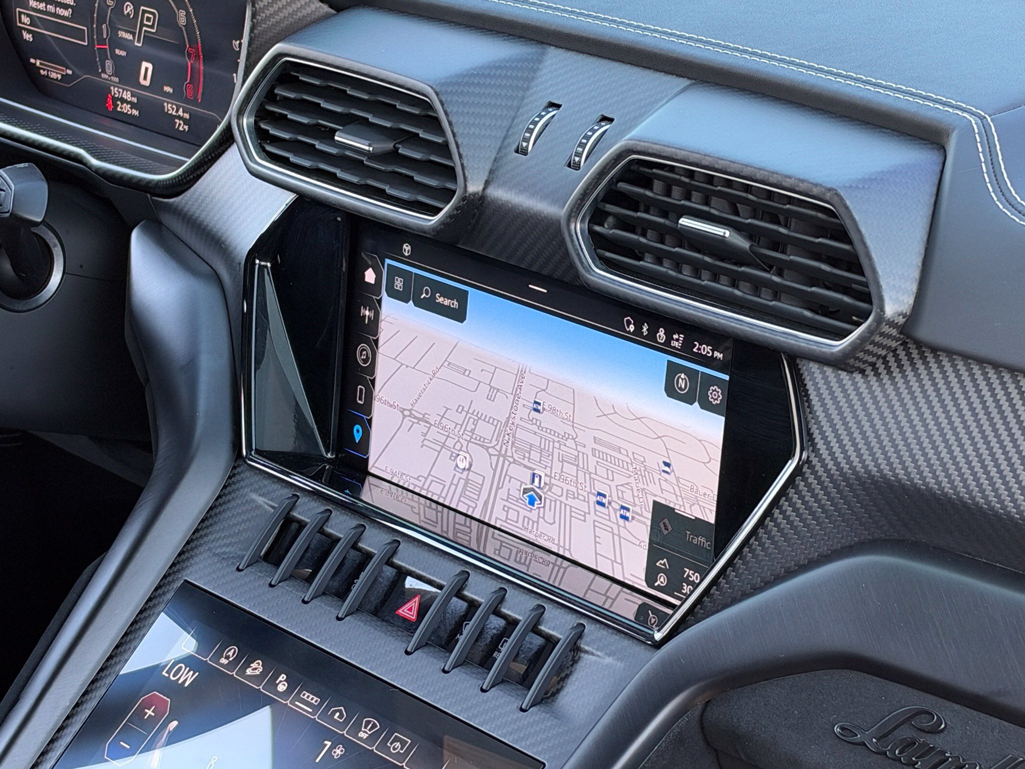 Used 2023 Lamborghini Urus Performante AWD/4WD image 49