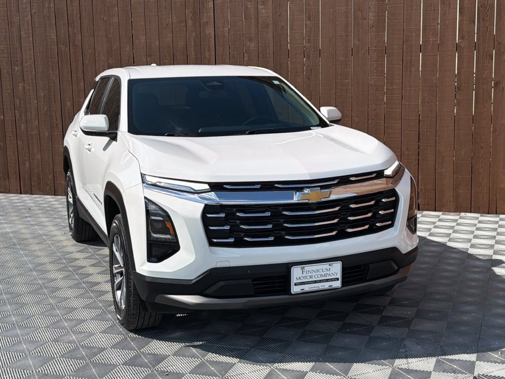 Used 2026 Chevrolet Equinox LT FWD image 12
