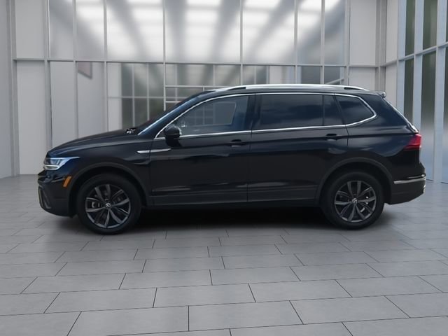 Used 2022 Volkswagen Tiguan SE image 5