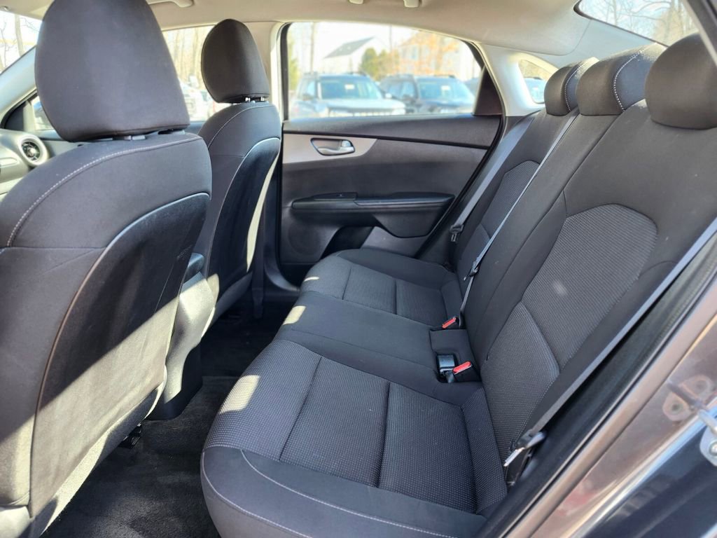 Used 2019 Kia Forte LXS image 16
