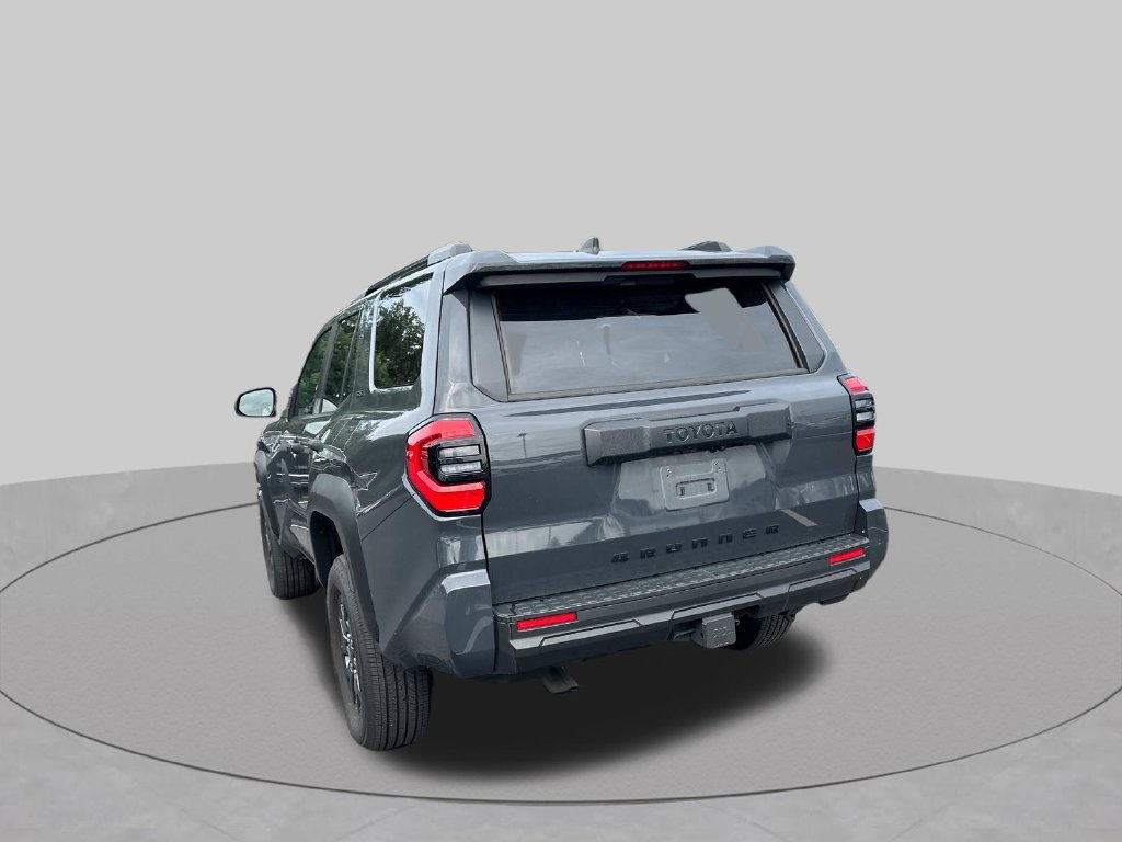 Used 2025 Toyota 4Runner SR5 AWD/4WD image 6