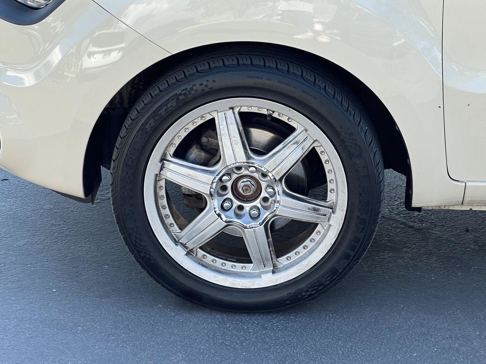 Used 2012 Kia Soul FWD image 19
