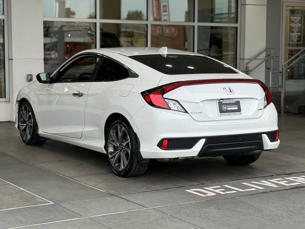 Used 2019 Honda Civic Touring image 9