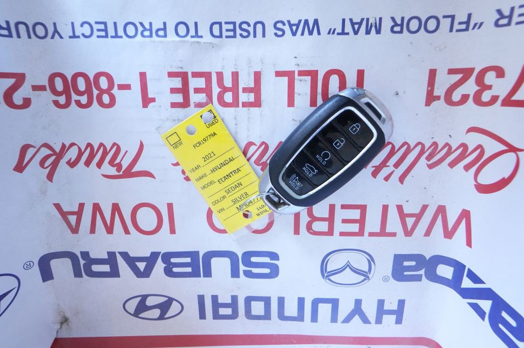 Used 2021 Hyundai Elantra SEL w/ Convenience Package image 37