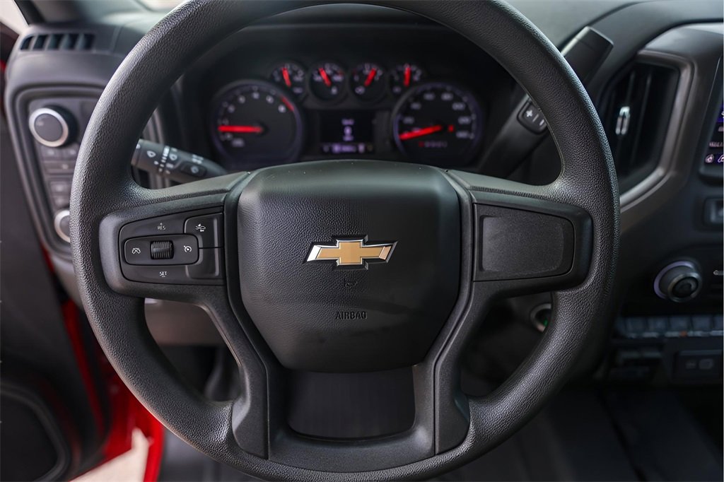 Certified 2024 Chevrolet Silverado 2500 Custom w/ Custom Value Package image 15