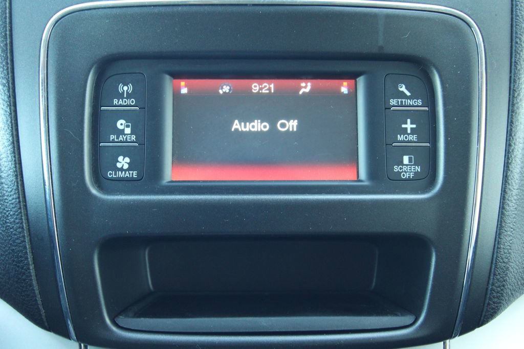 Used 2018 Dodge Journey SE FWD image 28