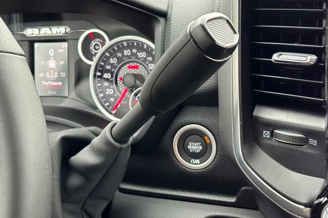 New 2026 RAM 2500 Big Horn AWD/4WD image 18