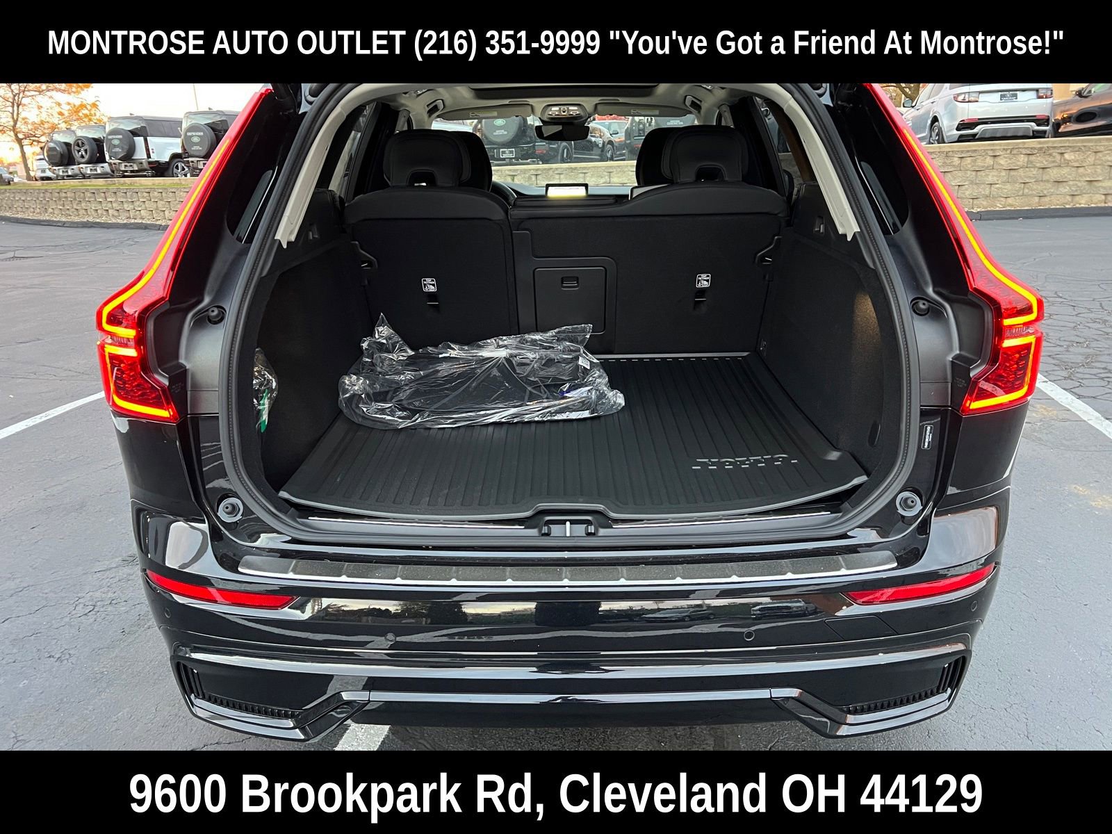 New 2026 Volvo XC60 B5 Plus w/ Protection Package Premier image 36