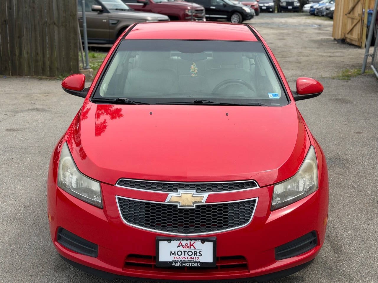 Used 2014 Chevrolet Cruze LT FWD image 3