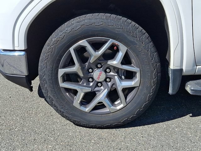 Used 2022 GMC Sierra 1500 SLT w/ SLT Convenience Package AWD/4WD image 8