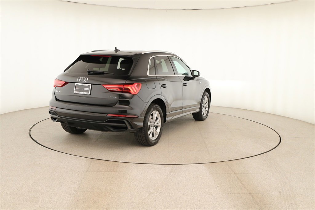 Certified 2025 Audi Q3 2.0T Premium Plus w/ Premium Plus Package image 6