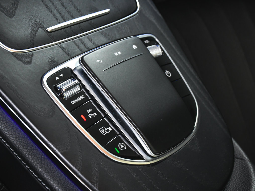 Used 2021 Mercedes-Benz E 350 4MATIC Sedan image 51