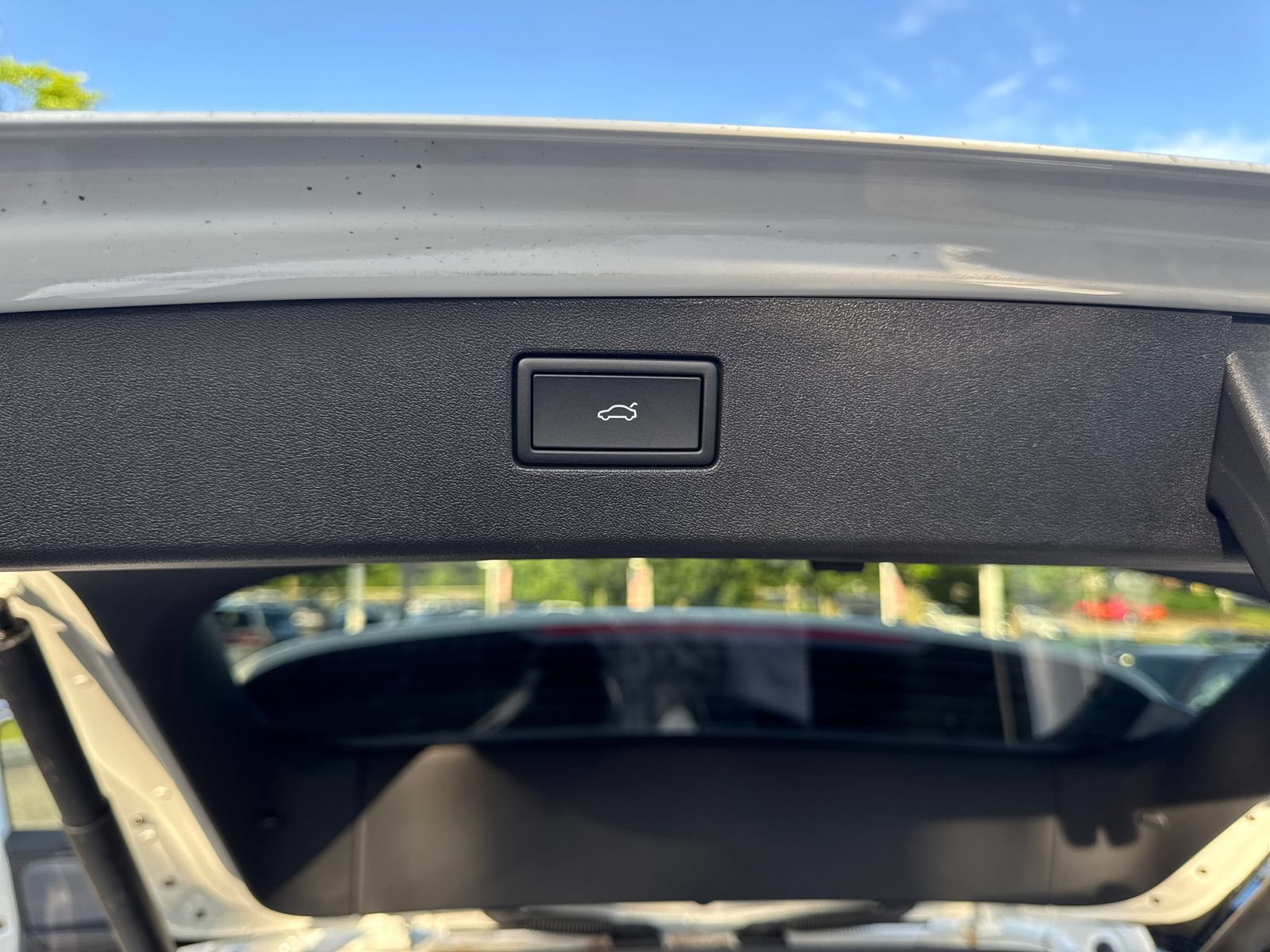 Certified 2026 Volkswagen Tiguan SE AWD/4WD image 41