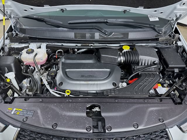 Used 2024 Chrysler Pacifica Limited FWD image 31