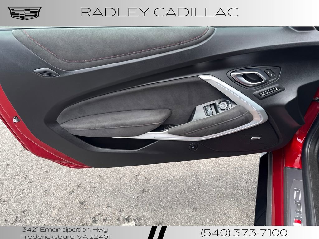 Used 2021 Chevrolet Camaro ZL1 RWD image 3