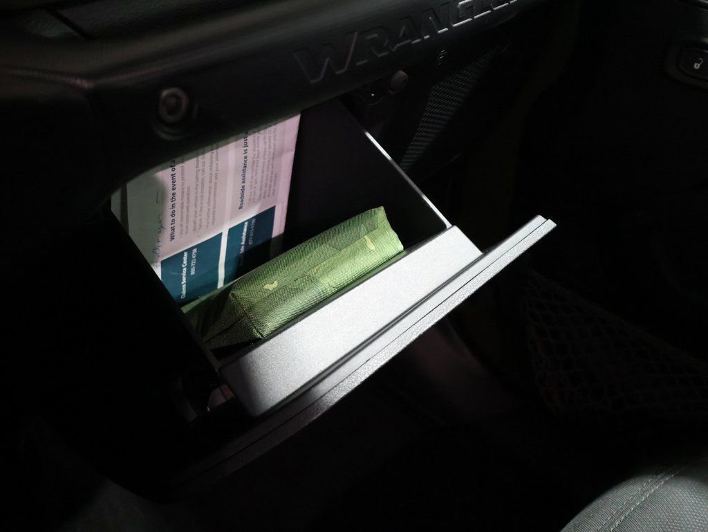 Used 2021 Jeep Wrangler Sport S image 35