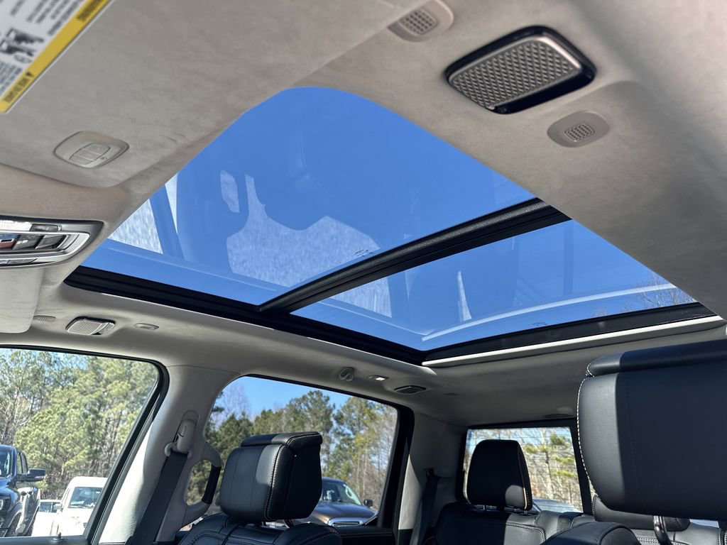 New 2026 RAM 1500 Tungsten w/ Off Road Group AWD/4WD image 32