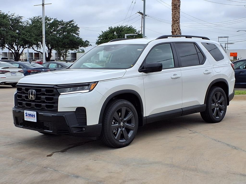 New 2026 Honda Pilot Sport image 3