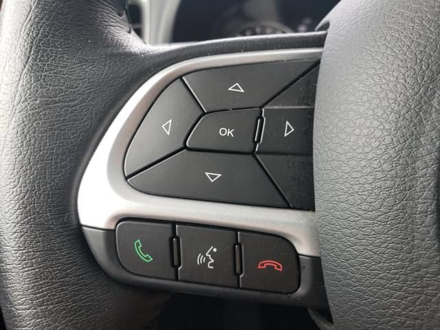 Used 2023 Jeep Renegade Limited w/ Sun/Sound Group AWD/4WD image 27