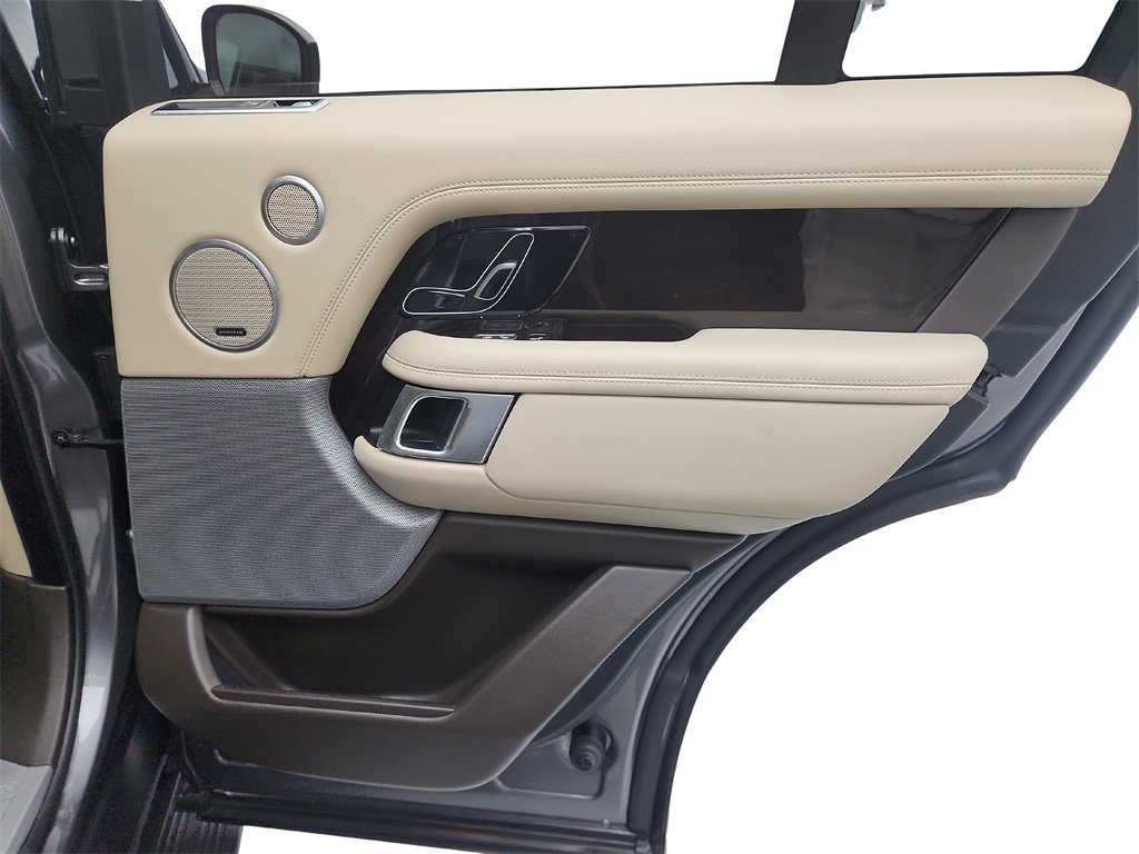 Used 2018 Land Rover Range Rover Supercharged image 29