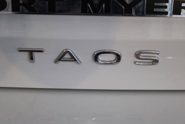 Used 2024 Volkswagen Taos S FWD image 19
