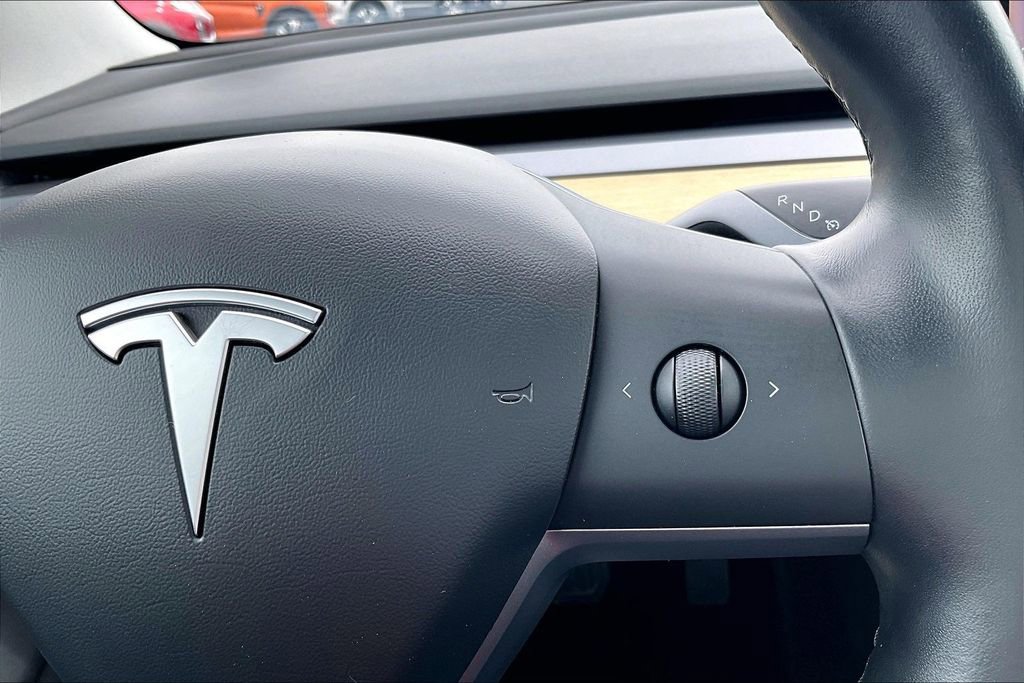 Used 2019 Tesla Model 3 Long Range image 19
