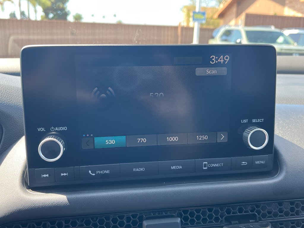 Certified 2024 Honda HR-V LX image 32
