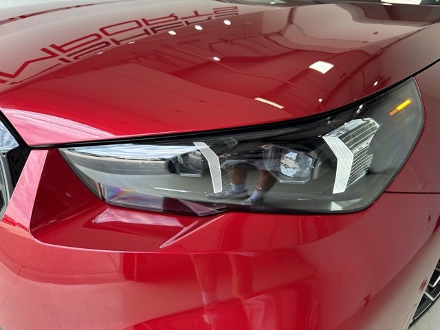 Used 2025 BMW M5 w/ Carbon Package image 13