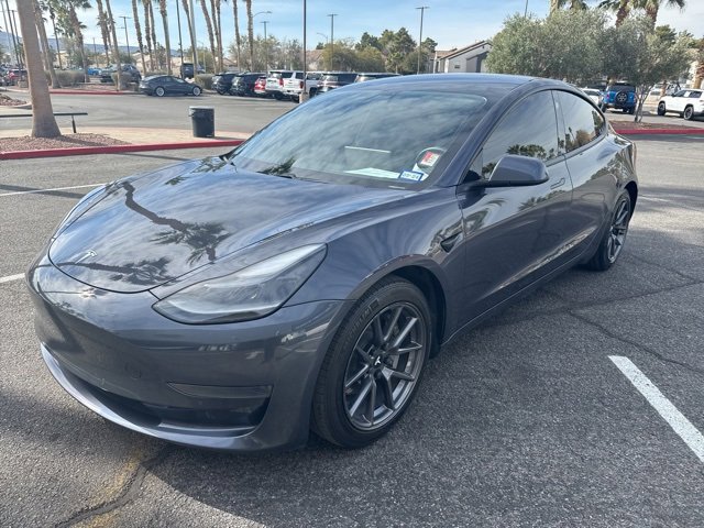 Used 2021 Tesla Model 3 Standard Range Plus image 1