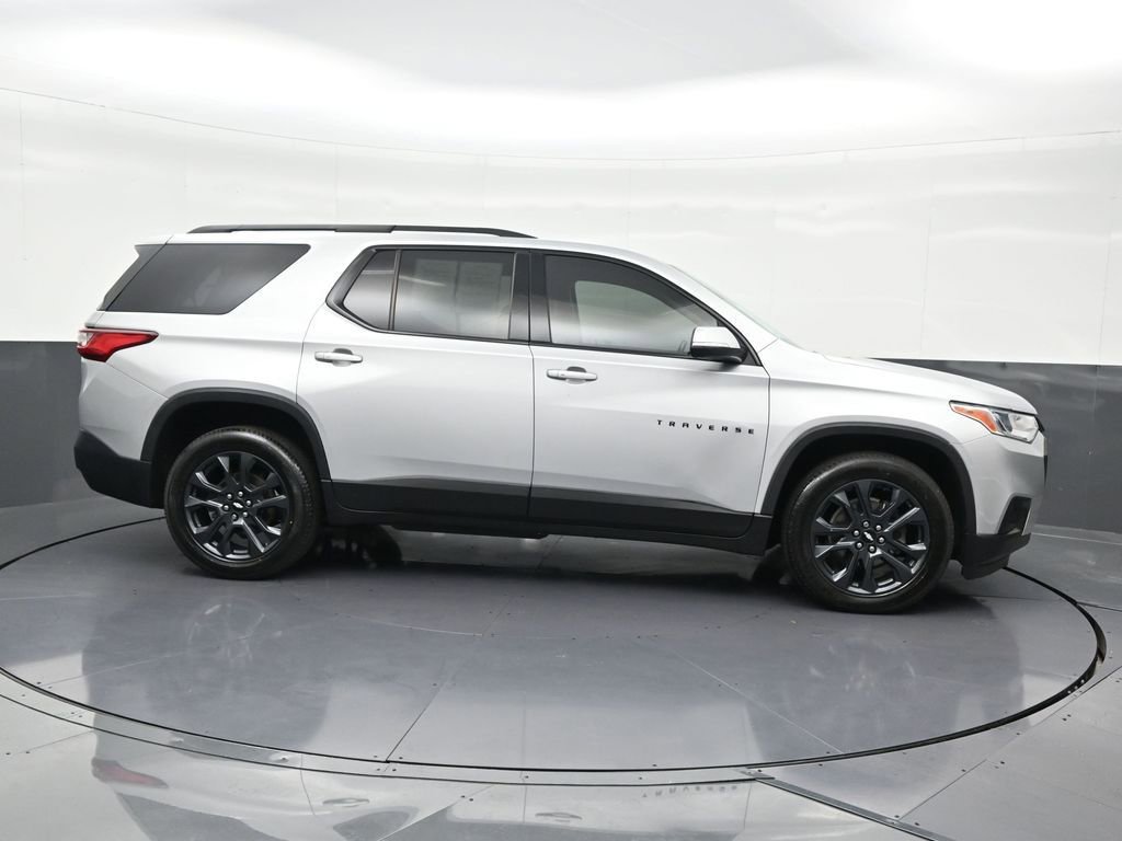 Used 2021 Chevrolet Traverse RS FWD image 7
