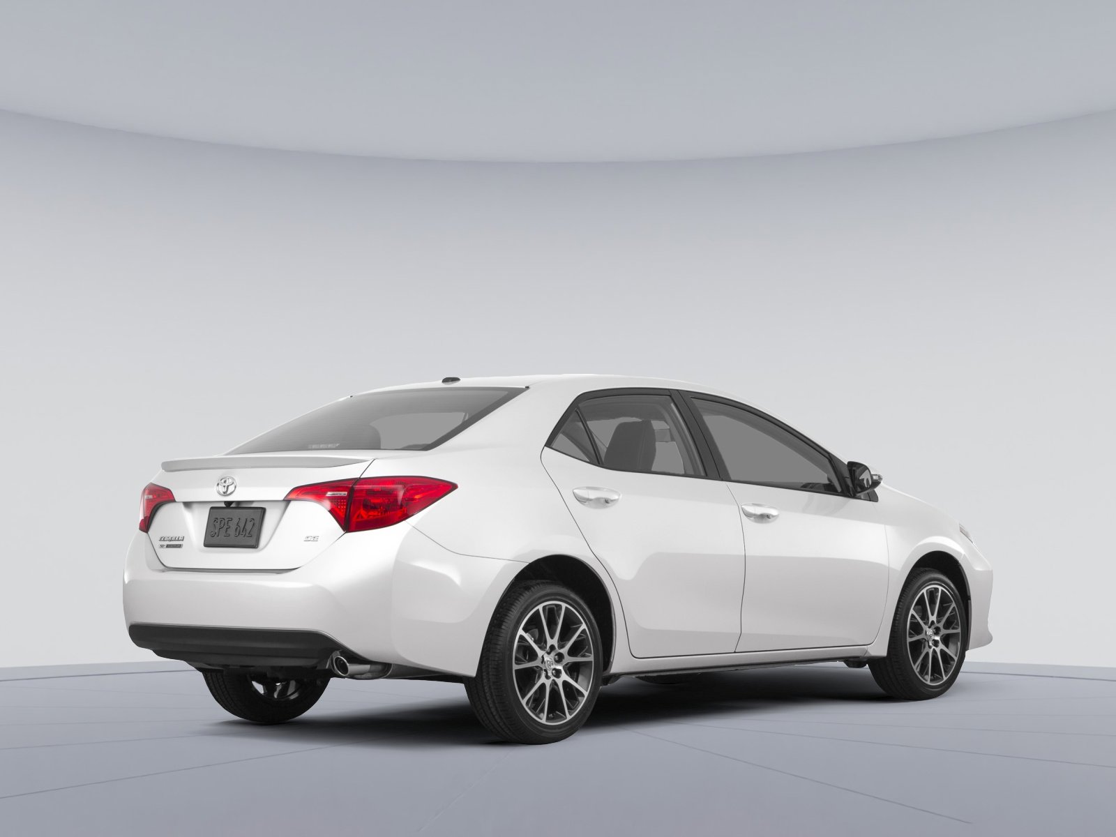 Used 2017 Toyota Corolla SE w/ SE Premium Package FWD image 3