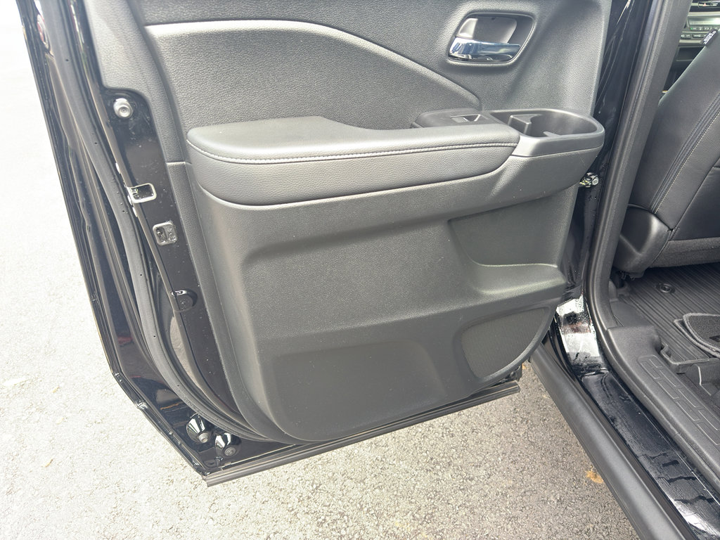 Used 2023 Honda Ridgeline RTL-E image 10