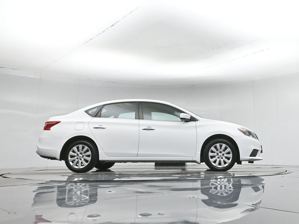 Used 2019 Nissan Sentra S image 48