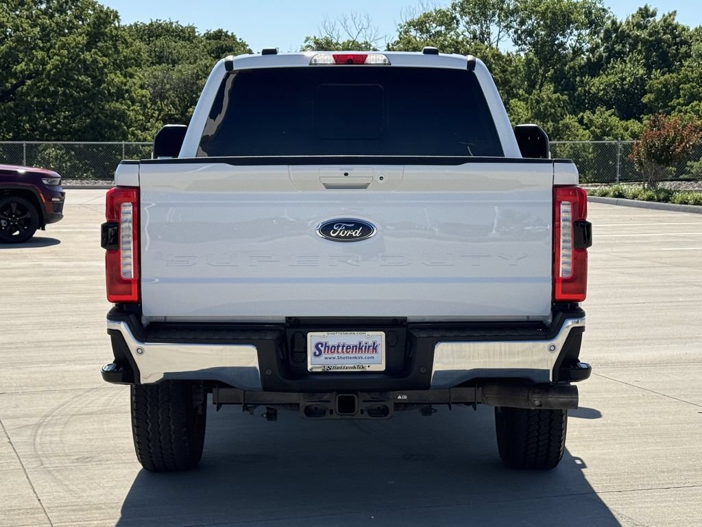 Used 2024 Ford F250 Lariat AWD/4WD image 5