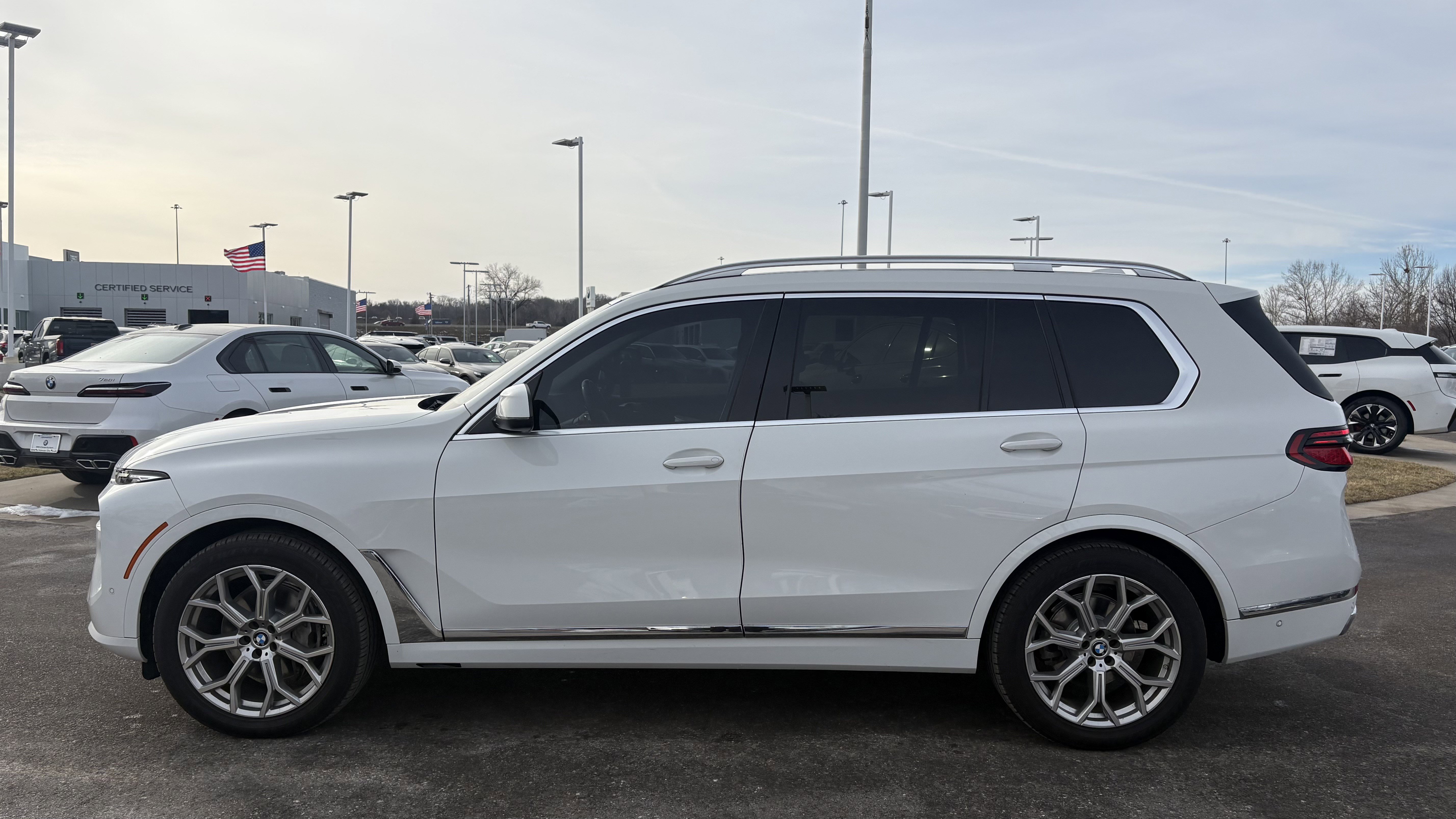 Certified 2023 BMW X7 xDrive40i image 7