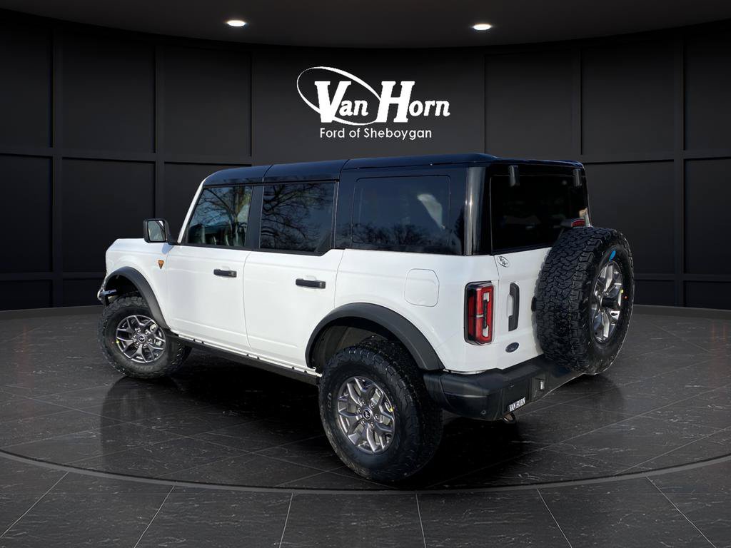 New 2025 Ford Bronco Badlands AWD/4WD image 3
