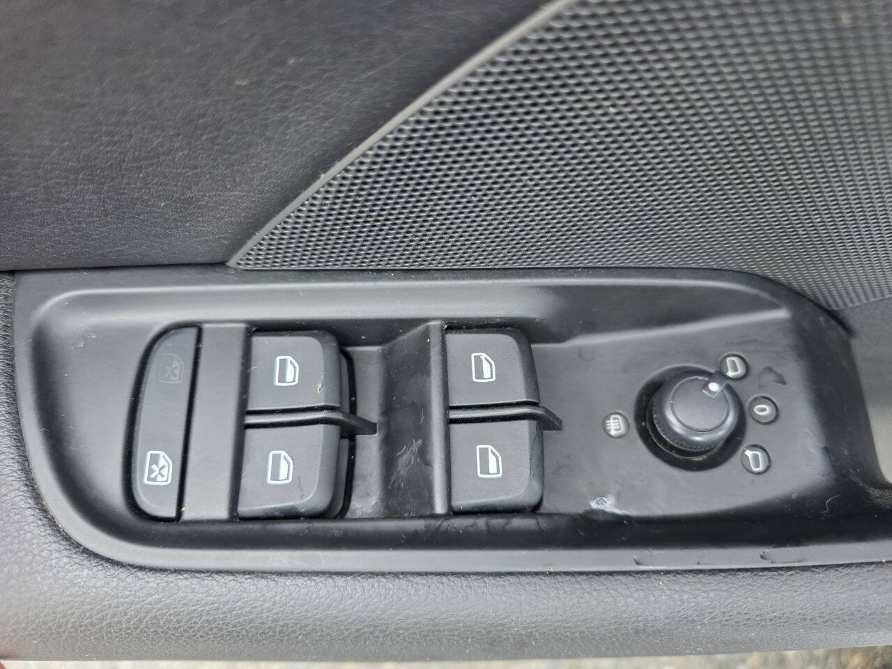 Used 2015 Audi A3 1.8T Premium FWD image 32