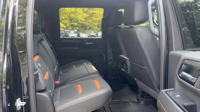 Used 2025 GMC Sierra 2500 AT4 w/ AT4 Premium Plus Package AWD/4WD image 13