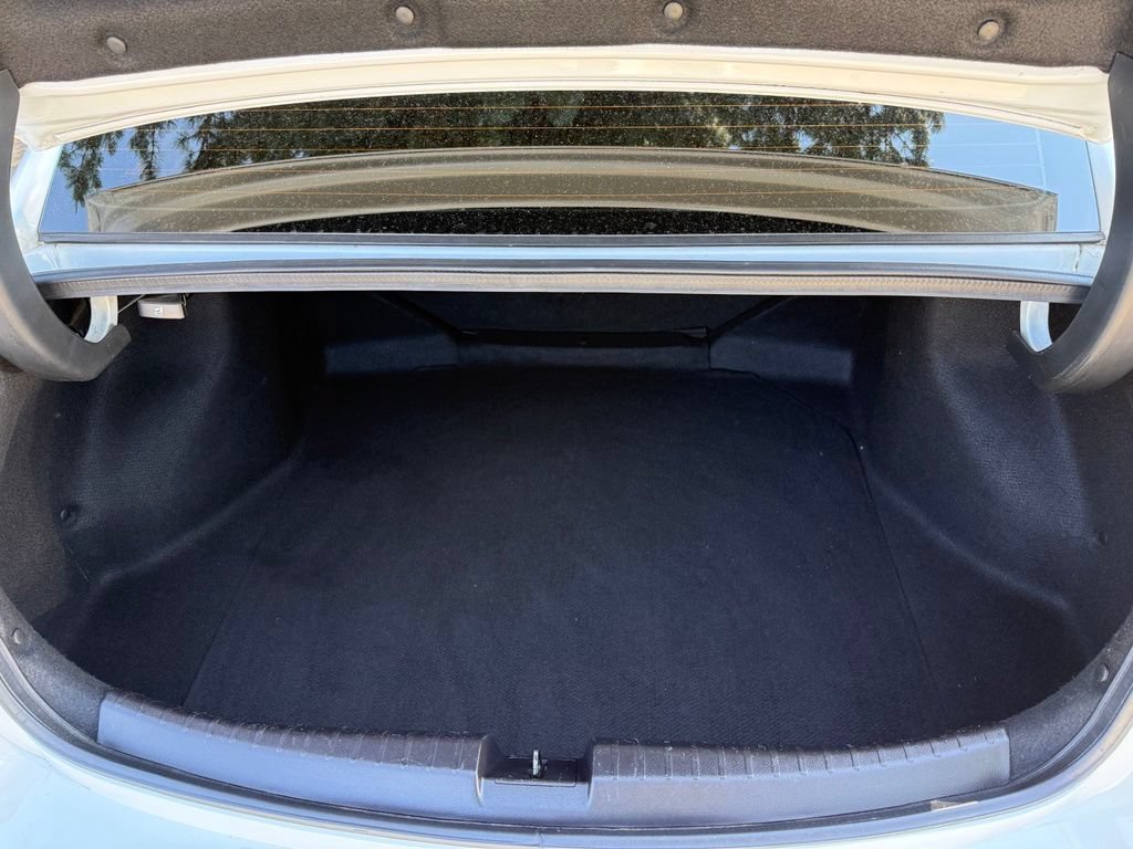 Used 2017 Acura ILX FWD image 15