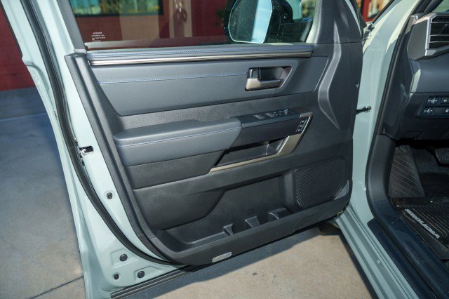 Used 2026 Toyota Sequoia Platinum image 27